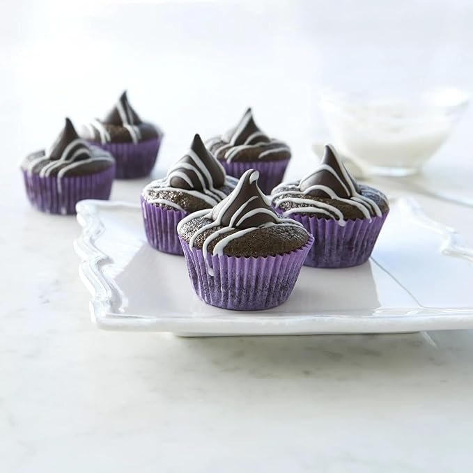 HERSHYS Kisses Special Dark, Mildly Sweet Chocolate Bulk Candy - Perfect for Holidays ! (5 Pound Bag), Full Size B0F1DKPQL3