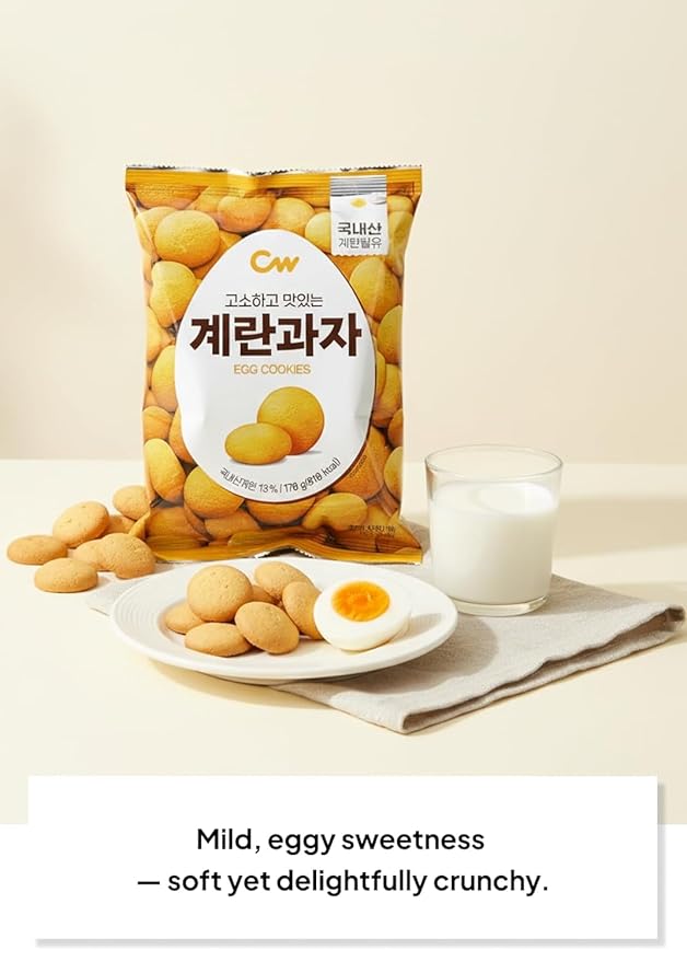 Korean Food CW Assorted Cookie Variety Pack, Egg Cookies & Vanilla & Banana Sandwich Cookies, Total 10 Packs (900g / 31.75 oz), Korean Snack Gift Box