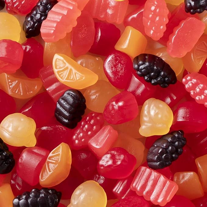 Welch's Fruit Snacks, Mixed Fruit, Perfect Halloween Candy Bulk Pack, Gluten Free, Individual Single Serve Bags, 0.8 oz (Pack of 200)