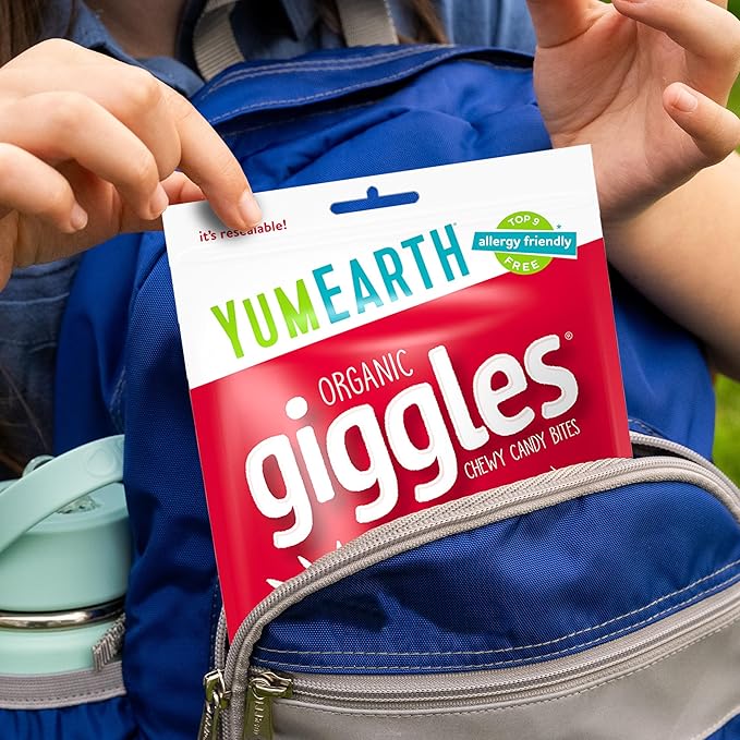 YumEarth Organic Giggles Chewy Candy - Allergy Friendly (Top 9 Free), No Artificial Dyes, Non GMO, Gluten Free, Vegan Candy Snacks - 5 Ounce Bag (Pack of 6)