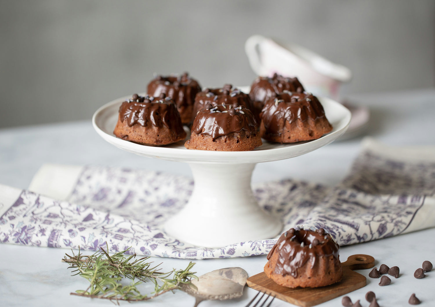 Mini Cakes & Rolls