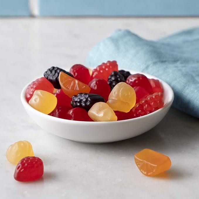 Welch's Fruit Snacks, Mixed Fruit, Perfect Halloween Candy Bulk Pack, Gluten Free, Individual Single Serve Bags, 0.8 oz (Pack of 200)