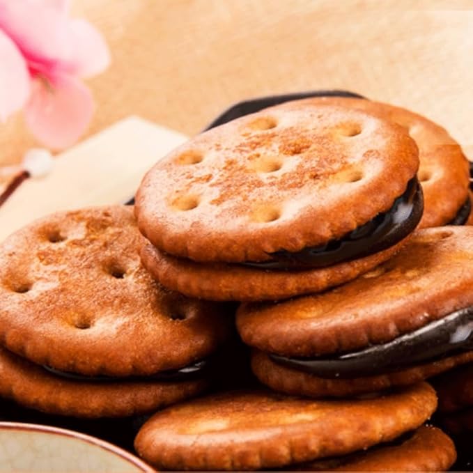 Traditional handcrafted flavor black sugar malt sandwich cookies 9.1oz per bag, individual small packaging, crispy and non-sticky, snack for afternoon tea, nostalgic Taiwanese flavor