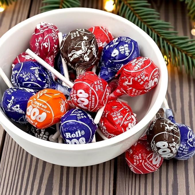 Assorted Fruit Flavored Classic Roll Pops 6.5-Lbs- Five Classic Flavors Bulk Pack Of America's Favorite Lollipops - Individually Wrapped (104-Oz)