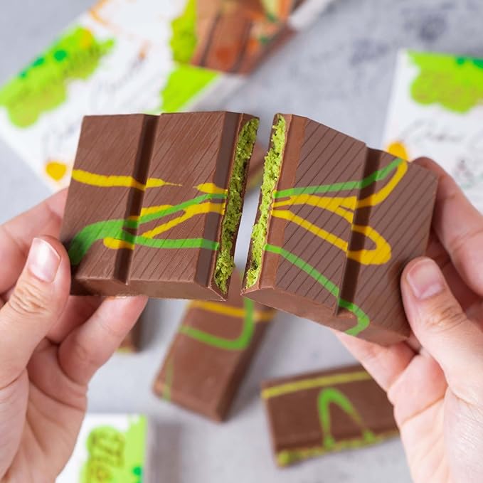 Fiorella Dubai Chocolate Bar Pistachio, Luxury & Premium Dubai Milk Chocolate Bar Filled with Pistachio Butter & Shredded Knafeh Kadayif, Snacks for Kids & Adults - 7.05 Oz