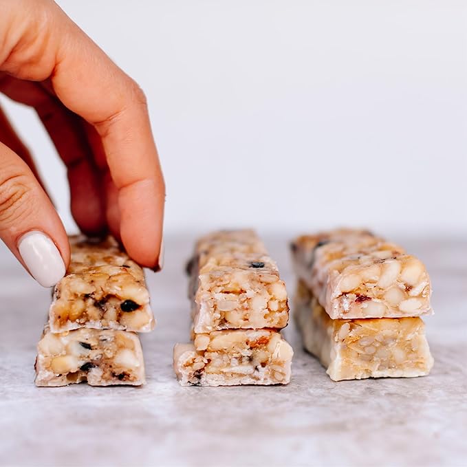 House of Macadamias, Macadamia Snack Bars, Blueberry White Chocolate, 12 x 1.41oz - Keto, Vegan, Paleo, Gluten-Free, Sugar-Free, Dairy-Free, Healthy Snack Option