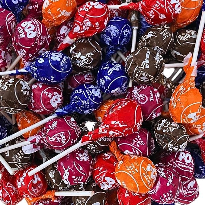 Assorted Fruit Flavored Classic Roll Pops 6.5-Lbs- Five Classic Flavors Bulk Pack Of America's Favorite Lollipops - Individually Wrapped (104-Oz)
