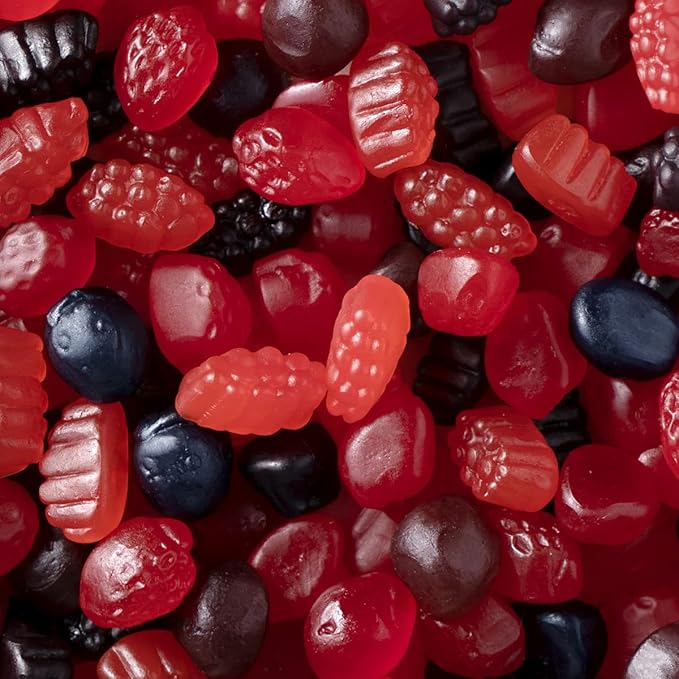 Welch's Fruit Snacks, Berries 'N Cherries Snack Box, Gluten Free, 0.8oz Snack Packs (Pack of 40)