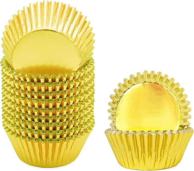 qiqee Gold Foil Cupcake Liners For Baking 150pcs Baking Cups Thick ＆ Sturdy, Oil Resistance, Muffin Liners Paper(Standard Size)