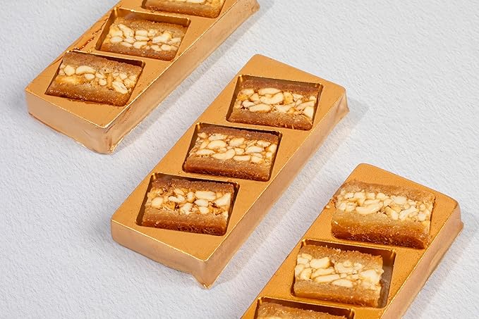 Snacklava Cashew Kunafa - 6 Pack (18 Pieces) - No Artifical Ingredients, Colors or Preservatives - Premium Handmade Pastries
