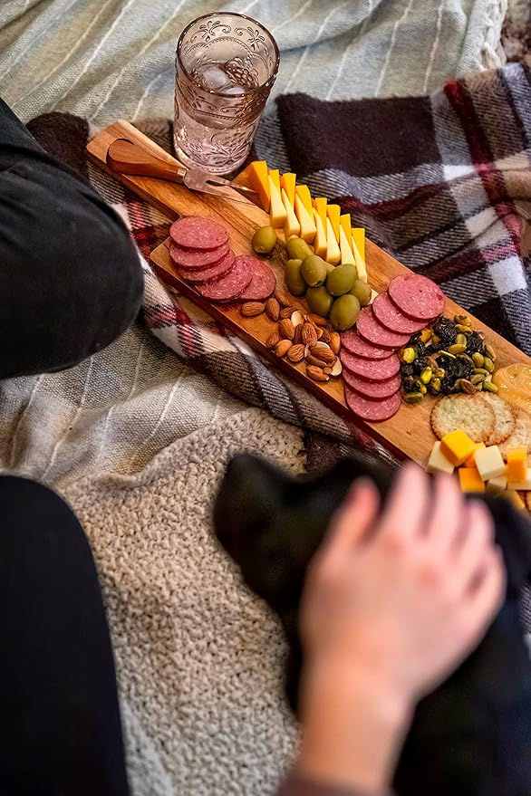 Dan the Sausageman Signature Gifts: Ready-to-Serve Gourmet Snack Basket | Premium Beef Summer Sausage and Cheese (Perfect Palate)
