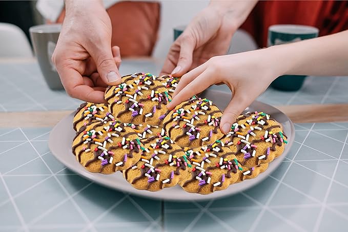 Stern’s Bakery Jumbo Sprinkle Cookies | 18 Individually Wrapped Cookies | 3 Oz Breakfast Danish Pastries | Vending Machine Snacks | Lunchbox Snacks | Dairy Free | Nut Free Snacks | Kosher