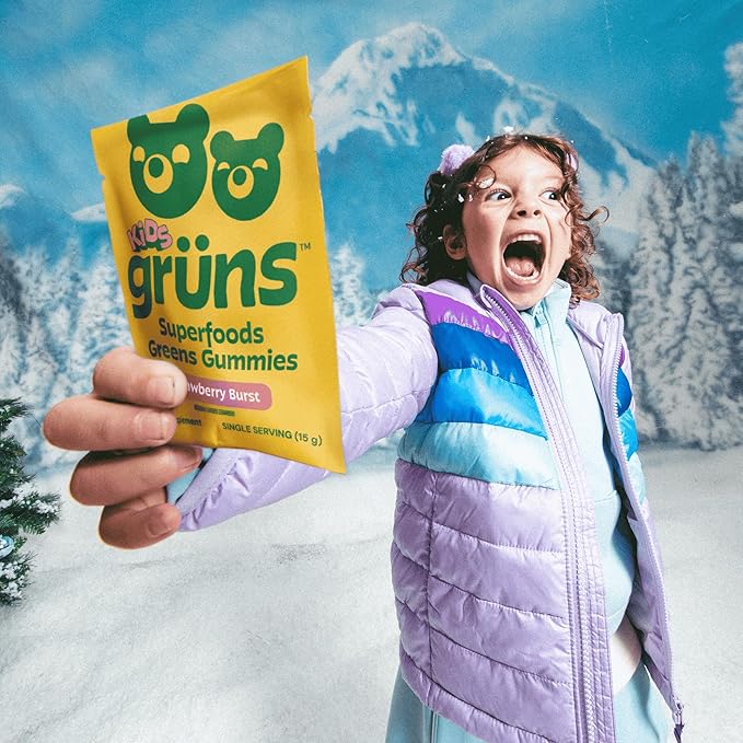 Gruns Multivitamin for Kids, Super Greens Gummies, Superfood Gummy Bears with 20+ Vitamins & Minerals, Spirulina, Chlorella, Alfalfa, Prebiotics Fiber for Digestive Health, Adaptogens Supplement, 28ct