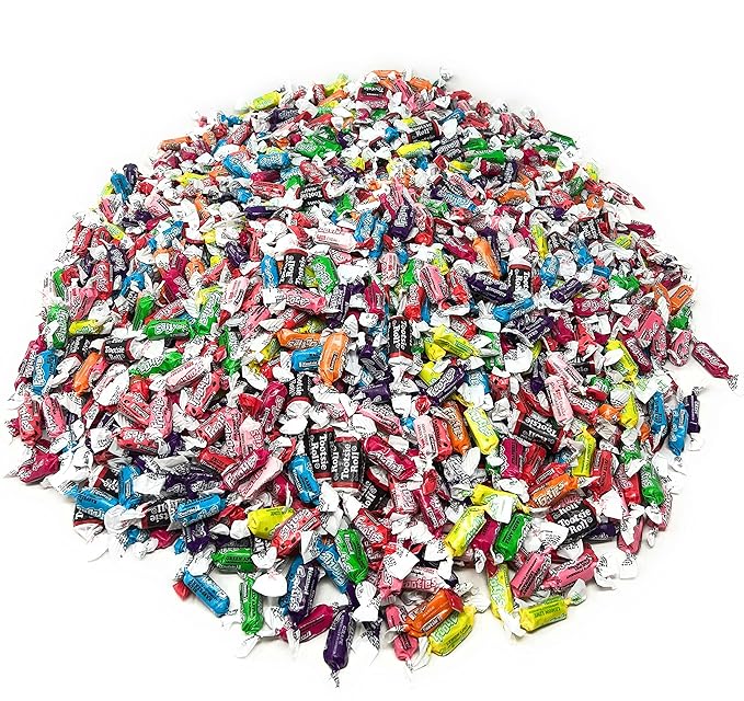 Ultimate American Bulk Party Candy Mix 11 Lbs Tootsie Roll Frooties And Original Chocolate Midgees Fruity Favorites Bag Soft And Chewy Taffy Individually Wrapped Assorted 11 Flavor Variety (176 oz) - Made In USA